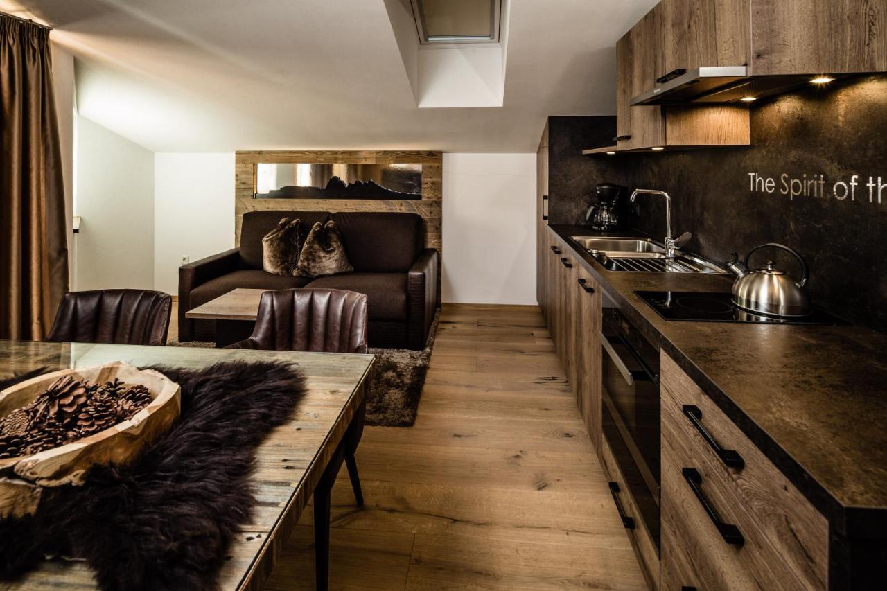 Apartments Villa Gardena - Gardenahotels Selva di Val Gardena Dış mekan fotoğraf