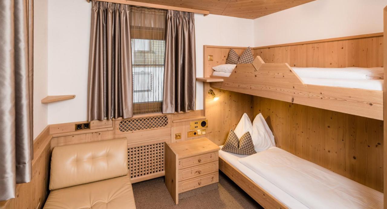 Apartments Villa Gardena - Gardenahotels Selva di Val Gardena Dış mekan fotoğraf