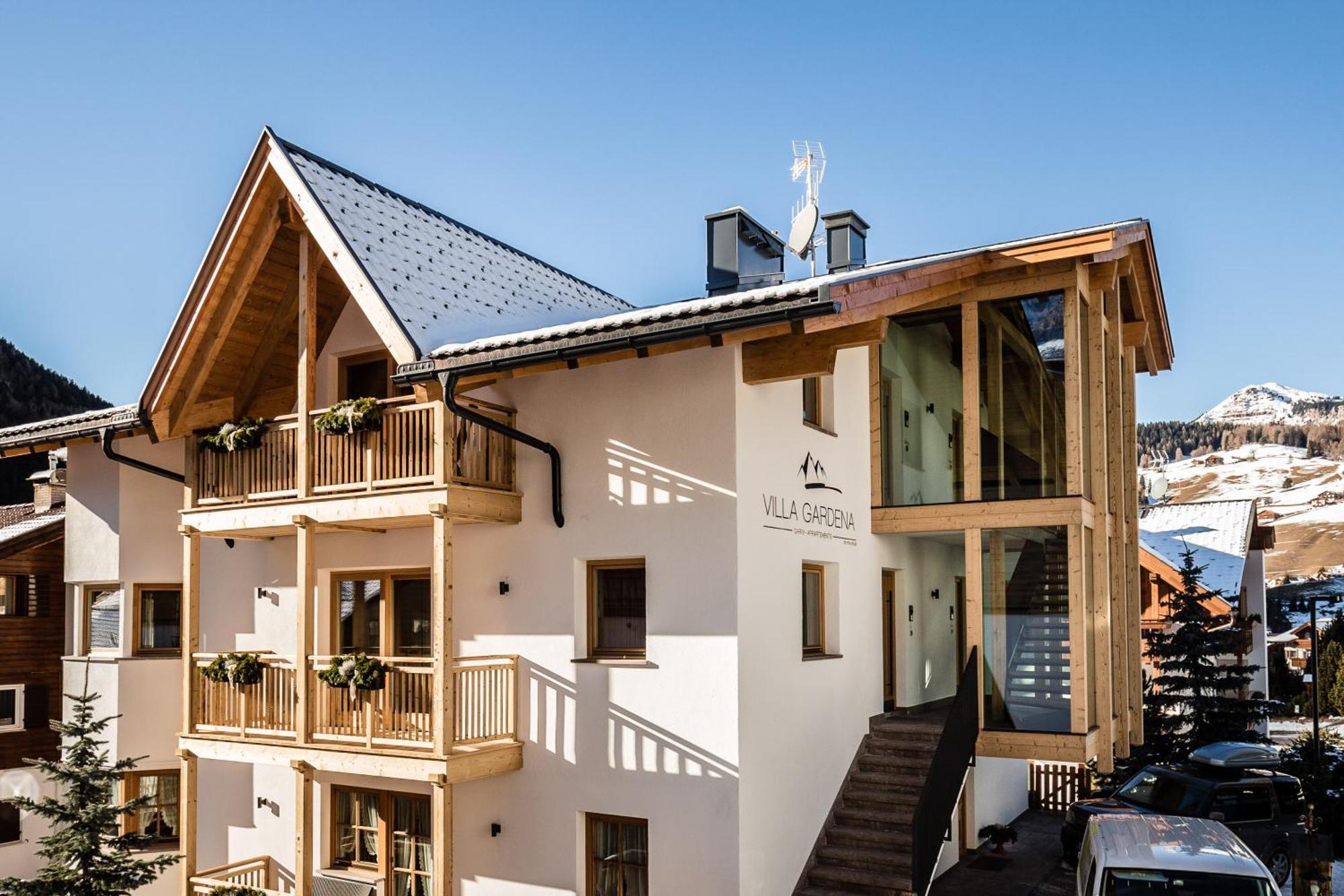 Apartments Villa Gardena - Gardenahotels Selva di Val Gardena Dış mekan fotoğraf